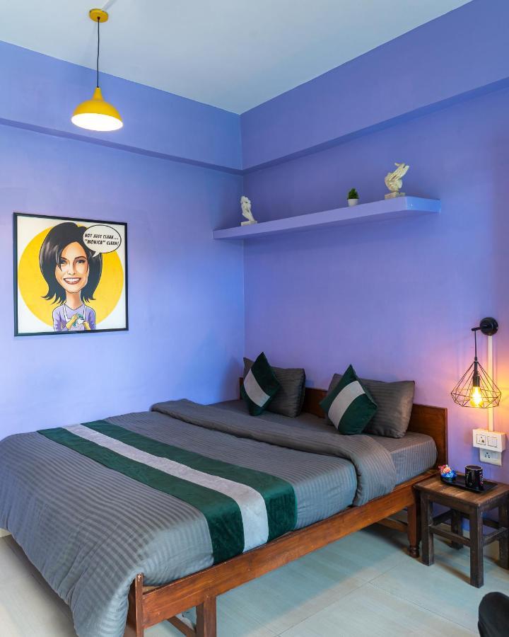 Whoopers Hostel Bir Esterno foto